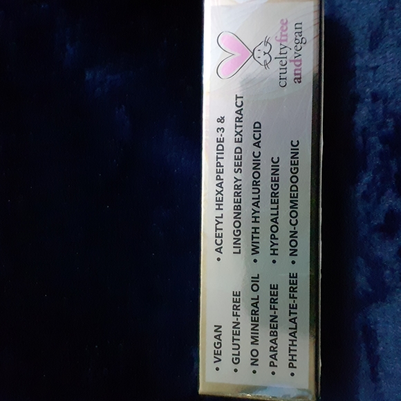 So Susan - Rose-Gold Liquid Highlighter - Picture 5 of 7